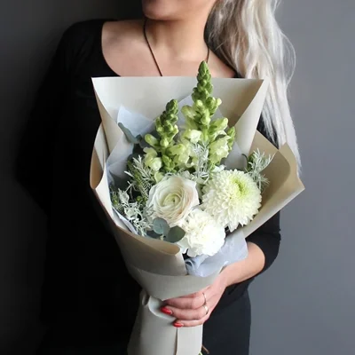send luxury flowers in antalya