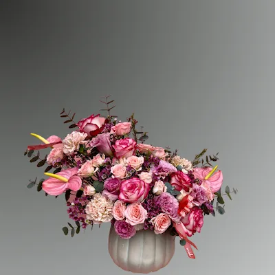 flower in vase delivery to istanbul